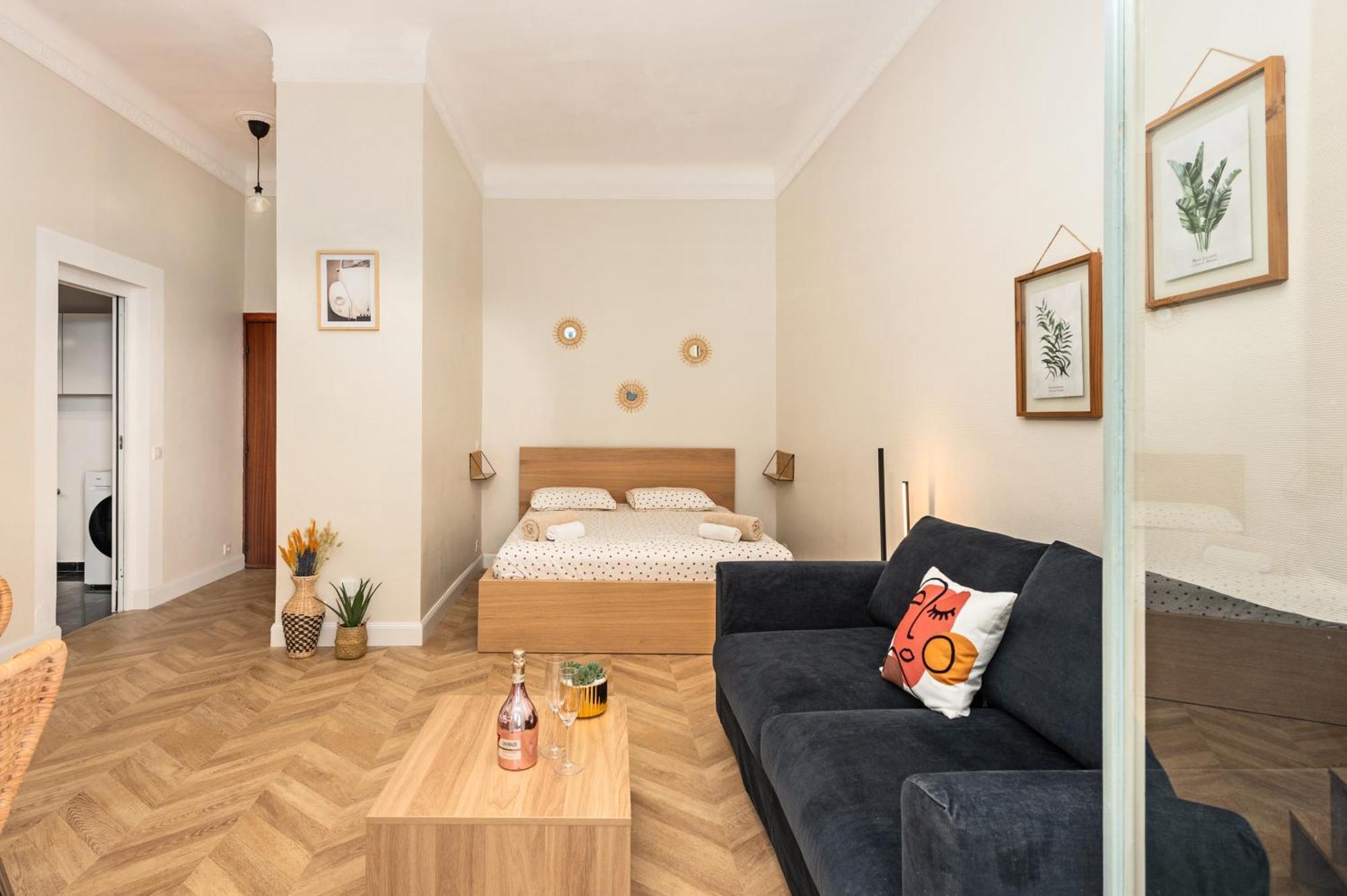 Mont Fleuri- Somptueux 2 Pieces - Parking - Menton Apartment Bagian luar foto