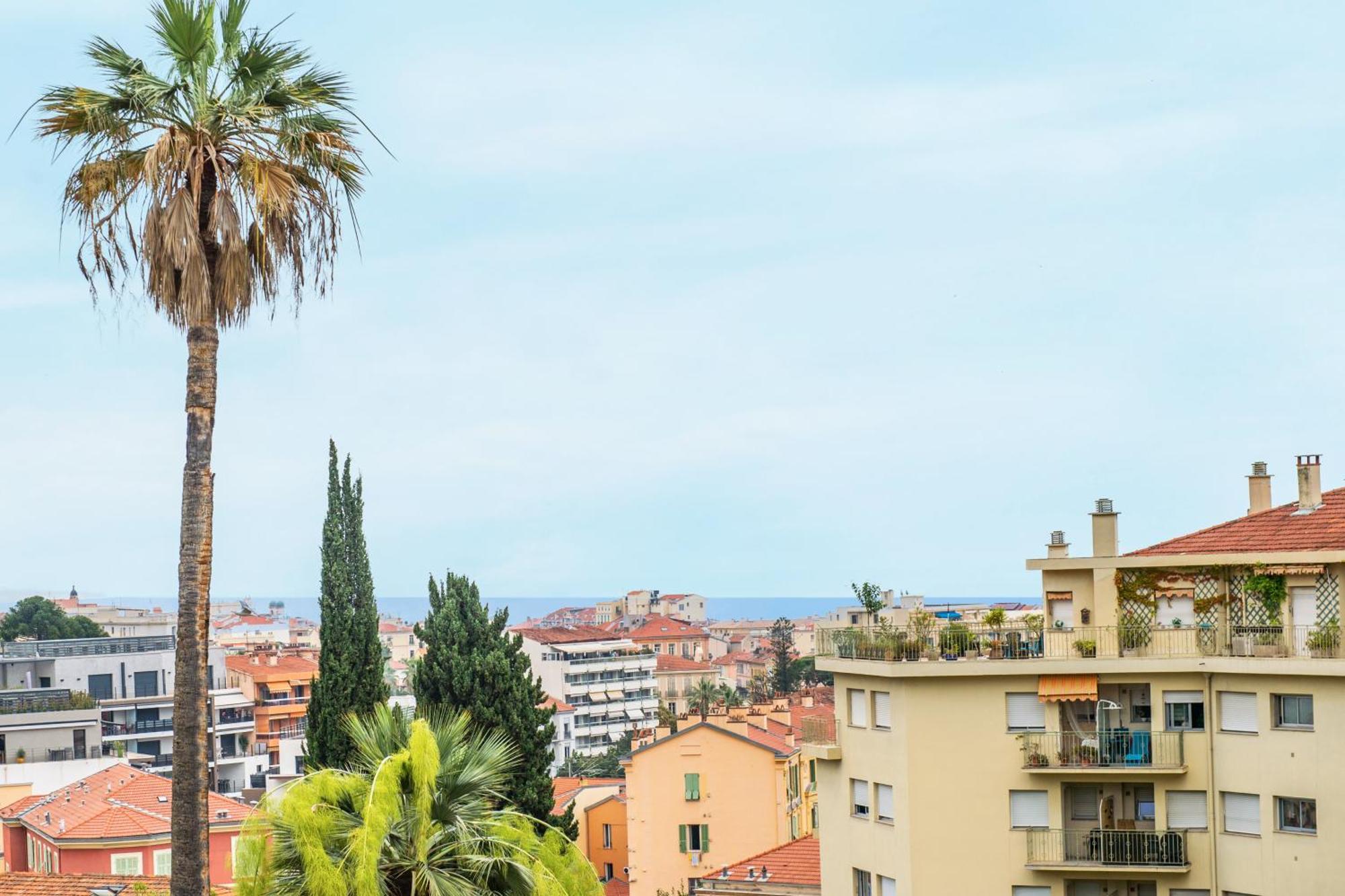 Mont Fleuri- Somptueux 2 Pieces - Parking - Menton Apartment Bagian luar foto